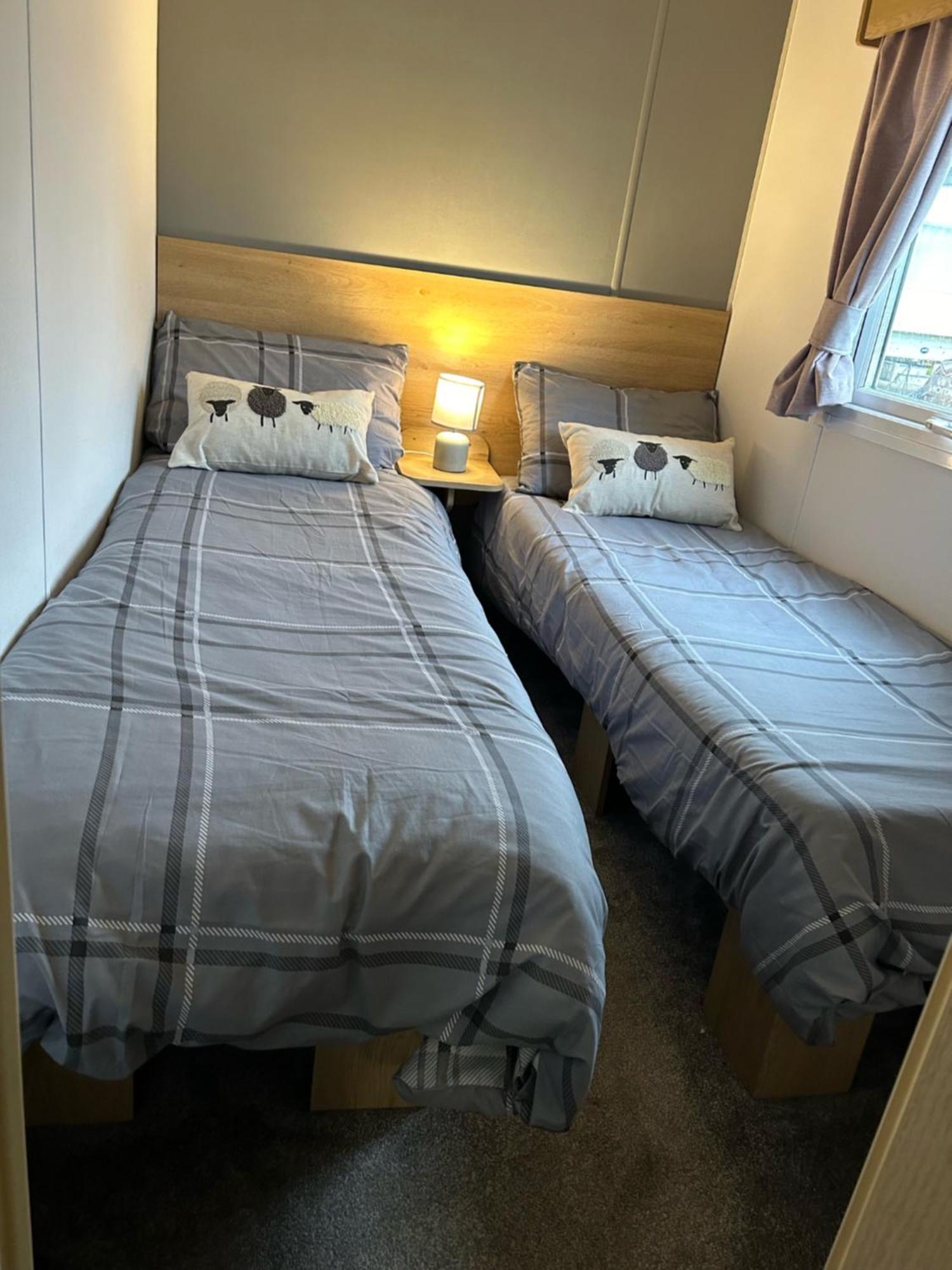 Beautiful 8 Birth Holiday Home - Tattershall Lakes Ngoại thất bức ảnh